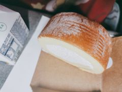 瑞士卷-星巴克(3号湾店)