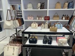 -首创奥特莱斯(北京店)