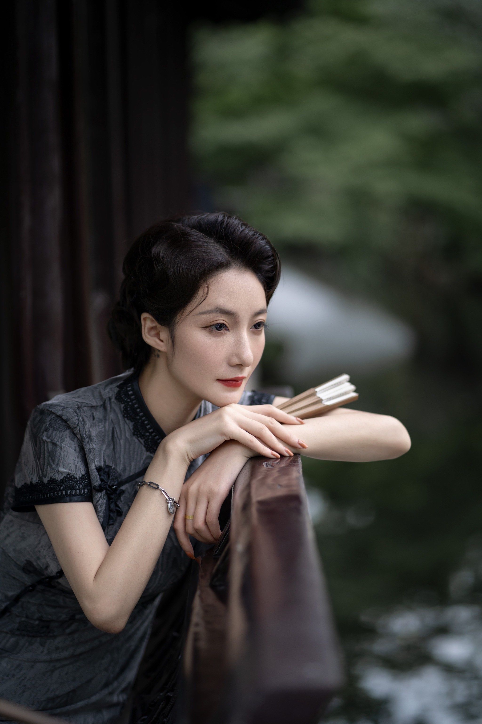 来苏州一程,总要拍一次旗袍吧!做一回温婉的江南女子