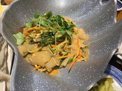 东北大拉皮-95号酱骨·一块豆腐(展春园西路店)