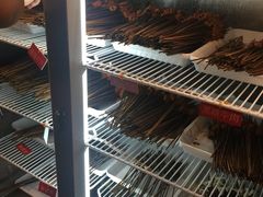 -拈签一笑黄牛肉辣卤串串