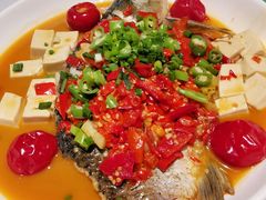 程氏泡椒半条鱼-鑫小城故事·藕汤·家常菜(台北一路总店)