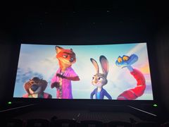 -CGV星星影城(颐堤港ScreenX店)