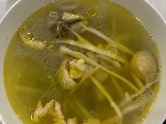 -爱的果实月嫂育婴师(世纪东方店)