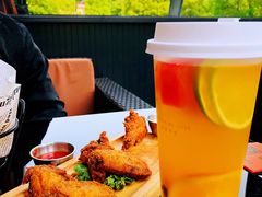 爆灯水果茶-COMMUNE幻师(五角场店)