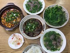 -杨三孃跷脚牛肉(清凤时代店)