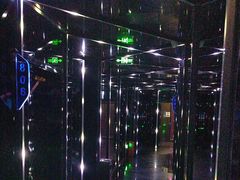 -JUZC钜阵纯KTV(滨海吾悦广场店)