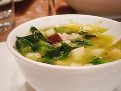 -东方明珠老上海8号餐厅