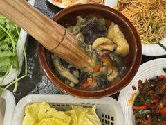 -湘肠香火锅店(团结湖店)