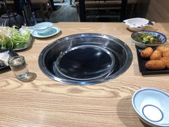 -锅里锅外地锅鸡
