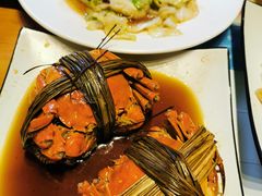 -臻鲜燕海鲜融合餐厅(金陵style店)