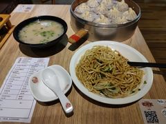 -老班长手工灌汤包老店(东山店)