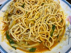 金牌凉面-三妹小龙虾·黄油蟹(华侨城总店)