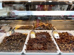 -鑫记婆婆兔·成都特产·兔头手撕兔(太古里店)