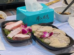 -鲜入围煮花胶鸡海鲜火锅