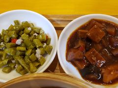 -上海西藏大厦万怡酒店