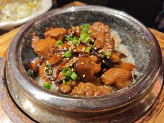 -明洞阿姨·韩式酱蟹烤肉·创意料理(三元桥店)