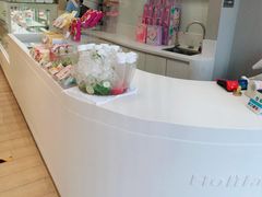 -好利来(八角店)