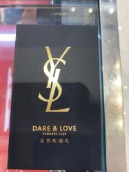 -YVESSAINTLAURENT