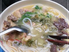 -文山荷鲜居(翠湖店)