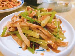 -肘子酥·天津菜·特色捞面(德云社店)