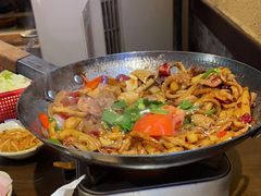-富正毅三下锅·湘西韵味(天门山索道店)