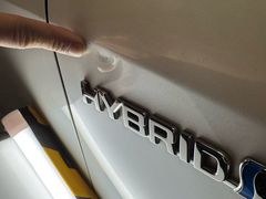 -鲨鱼皮汽车凹陷玻璃修复(静安店)