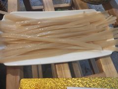 -二荆条·蜀鲜汇城市森林火锅