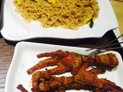 -喝丢一只鞋辣炒海鲜小烧烤(三八广场店)