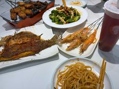-老三烤肉·融合菜宴会厅