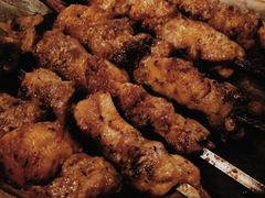 红柳羊肉串-阿里家·新疆烤肉酒場 by MIG