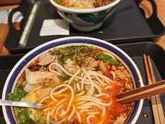 -云阿蛮云南生烫牛肉米线(奉贤路店)