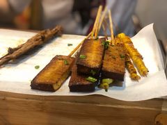 -陈员外正宗夹江烧烤(广福路店)