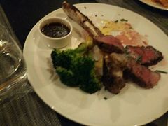 -WOLFGANG PUCK KITCHEN & BAR(迪士尼小镇店)