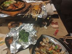 -何师烧烤Pro ·江湖川菜·小龙虾·精酿(太古里旗舰店)