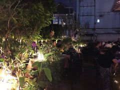 -Dash Teak House