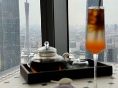 -及象咖啡Air·360度俯瞰广州塔(北塔68F店)