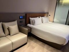 -奢月酒店(成都华西二院锦江院区三圣花乡地铁站店)