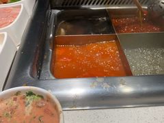 -海底捞火锅鲜切牛肉主题店(长寿路店)