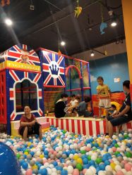 -苏宁红孩子(F6漫时区店)