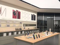 -华为授权体验店(中山公园来福士)