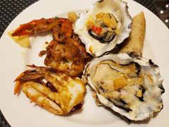 -圣丰索菲特·2 On 988 Café 自助餐厅