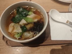 -依霖 艺术 SPA