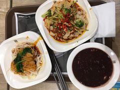-清真李唯一优质肉丸糊辣汤