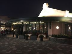 大堂-WOLFGANG PUCK KITCHEN & BAR(迪士尼小镇店)