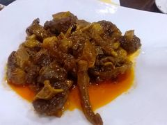 红烧牛尾-老兰家传统烧烤炒菜泡馍(小南门店)