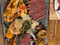 -Mark&Mars Restaurant