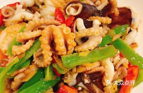 Spicy Stir-fried Octopus