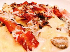 -ROAST coffee & eatery