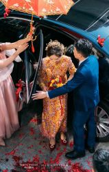 点击看大图 -予白婚纱礼服馆